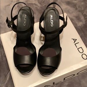 Aldo Wedges